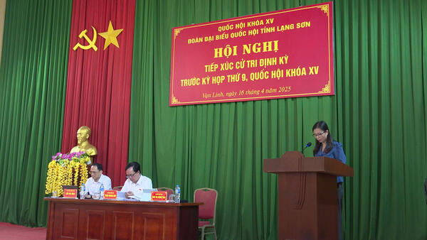 Đoàn đại biểu Quốc hội tỉnh Lạng Sơn tiếp xúc cử tri tại huyện Chi Lăng