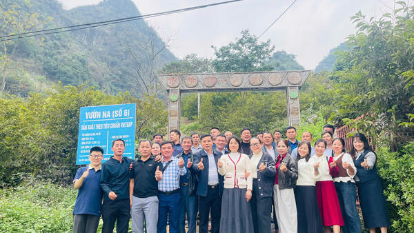 Đoàn đại biểu HĐND xã Đạo Trù, tỉnh Phú Thọ nhiệm kỳ 2021-2026 đến học tập, trao đổi kinh nghiệm mô hình kinh tế tại xã Chi Lăng, tỉnh Lạng Sơn