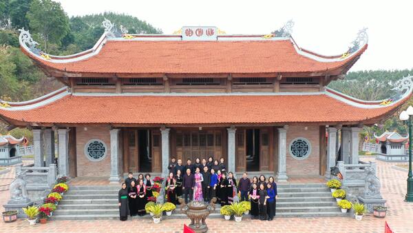 Phát động mặc trang phục truyền thống các dân tộc trên địa bàn xã Chi Lăng năm 2026