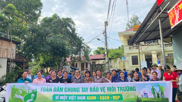 Xã Chi Lăng ra quân hưởng ứng phong trào toàn dân chung tay bảo vệ môi trường, vì một Việt Nam xanh – sạch – đẹp.