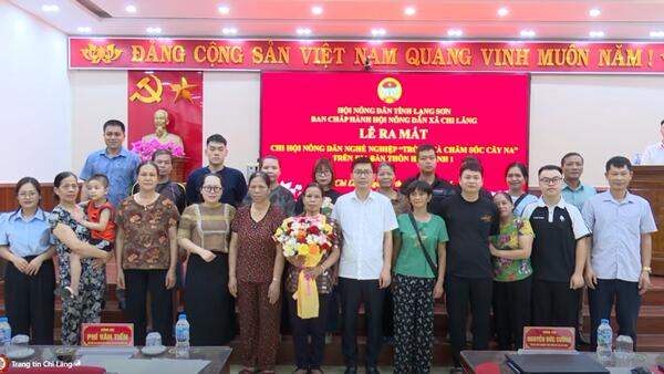 Ra mắt Chi hội Nông dân nghề nghiệp trồng và chăm sóc na thôn Hòa Bình 1