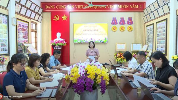 Công bố Quyết định giám sát của Đảng ủy xã Chi Lăng đối với Chi ủy và Chi bộ Trường THPT Chi Lăng