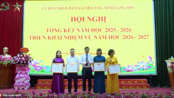 Hội nghị tổng kết năm học 2025–2026, triển khai nhiệm vụ năm học 2026–2027, và công bố các quyết định sắp xếp trường học.